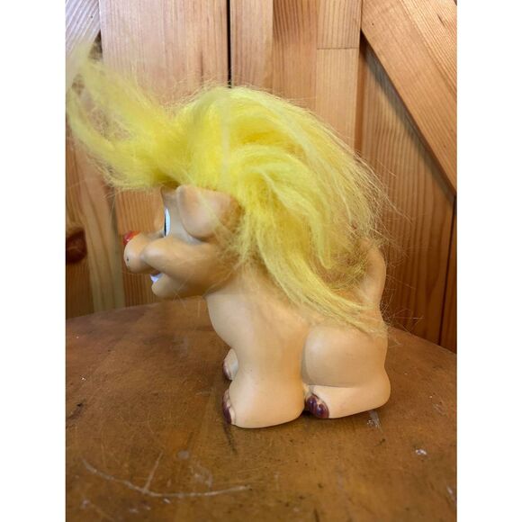 VINTAGE Troll Doll Dog 4 1/4" plus Yellow Hair Unmarked (8999) - Picture 4 of 13